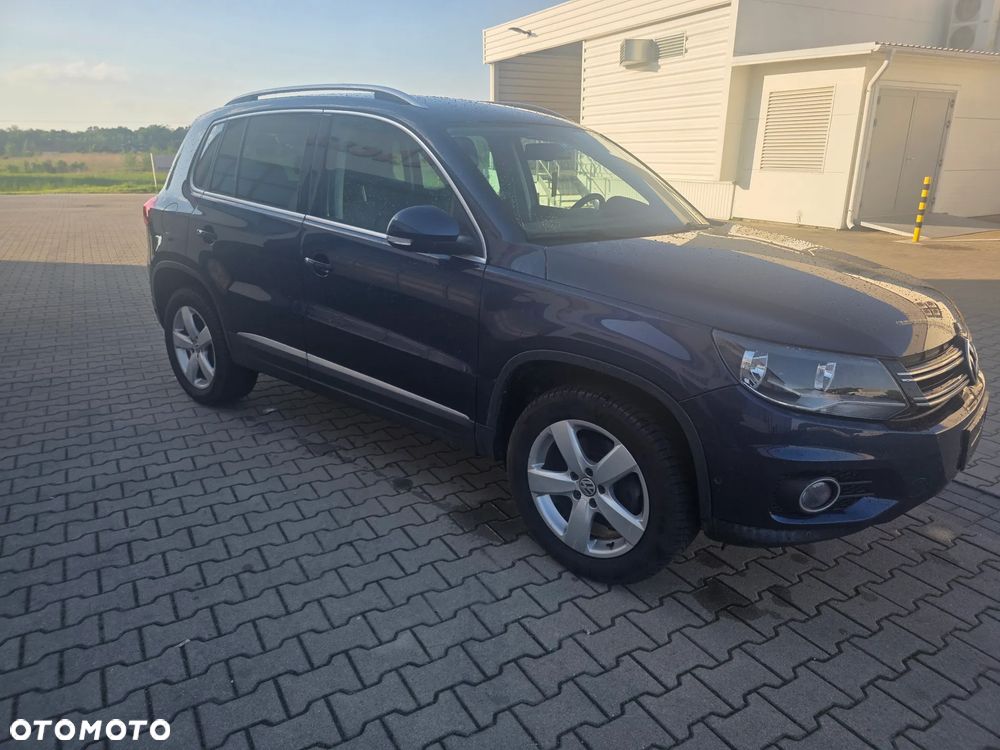 Volkswagen Tiguan 2.0 TDI DPF 4Motion BlueMotion Technology Exclusive - 4