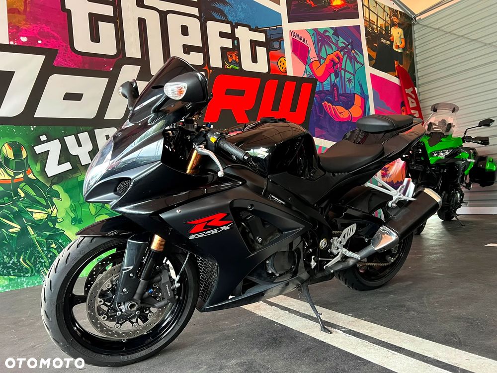 Suzuki GSX-R - 3