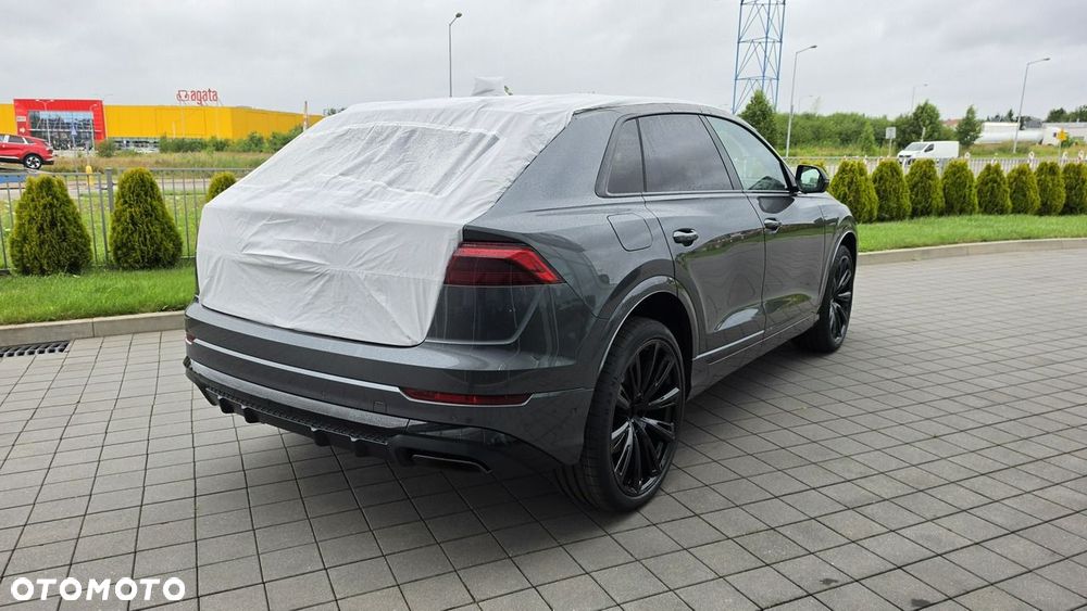 Audi Q8 - 4