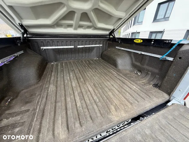 Volkswagen Amarok DC 2.0 BiTDI 4Mot Highline - 22