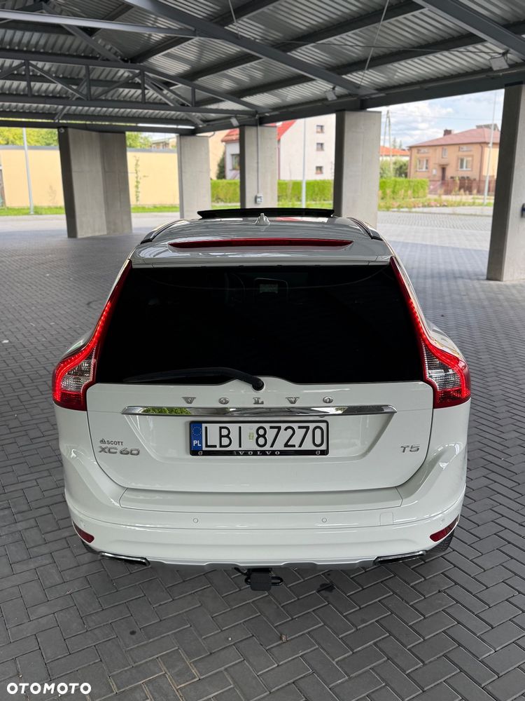 Volvo XC 60 - 5