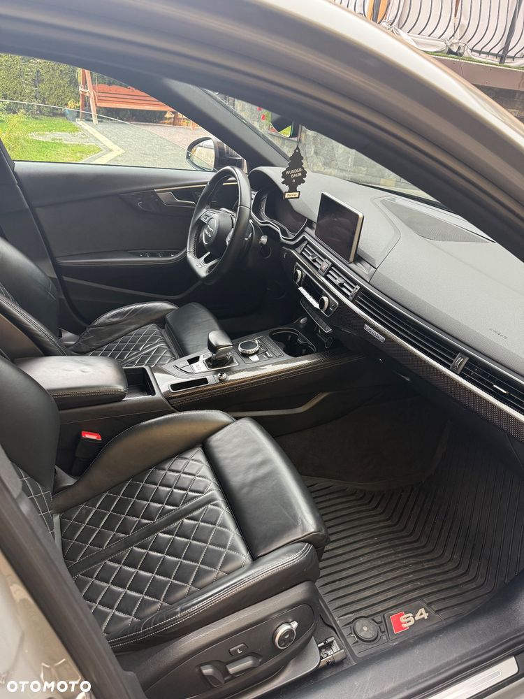 Audi S4 Limousine - 5