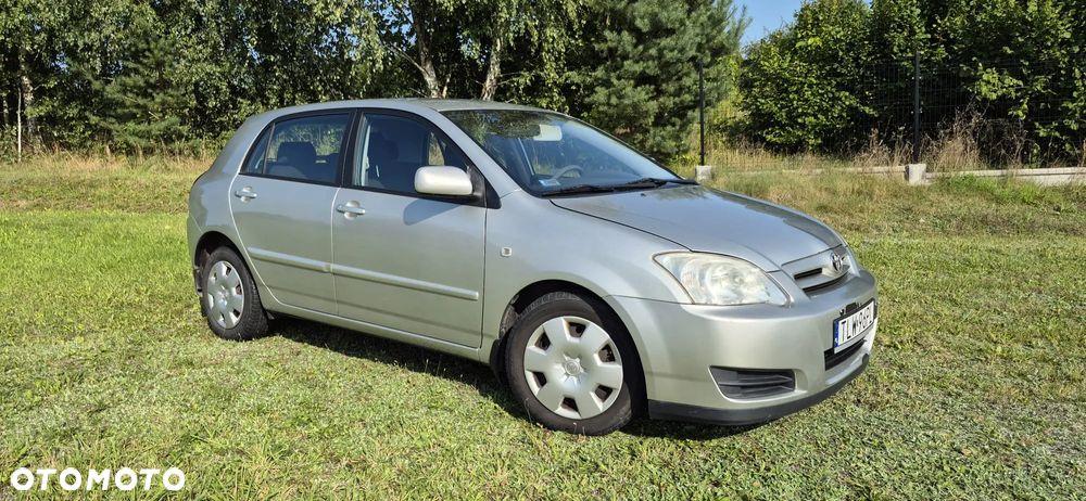 Toyota Corolla 1.4 D-4D Dynamic - 1