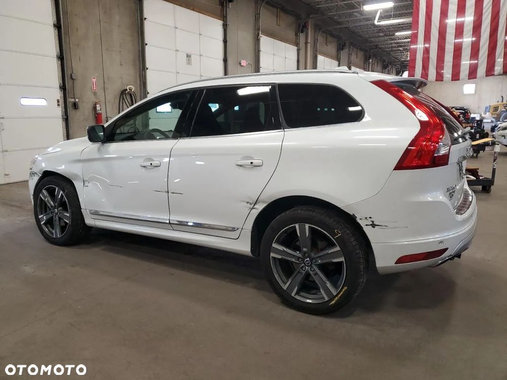Volvo XC 60 T6 Geartronic Summum - 3