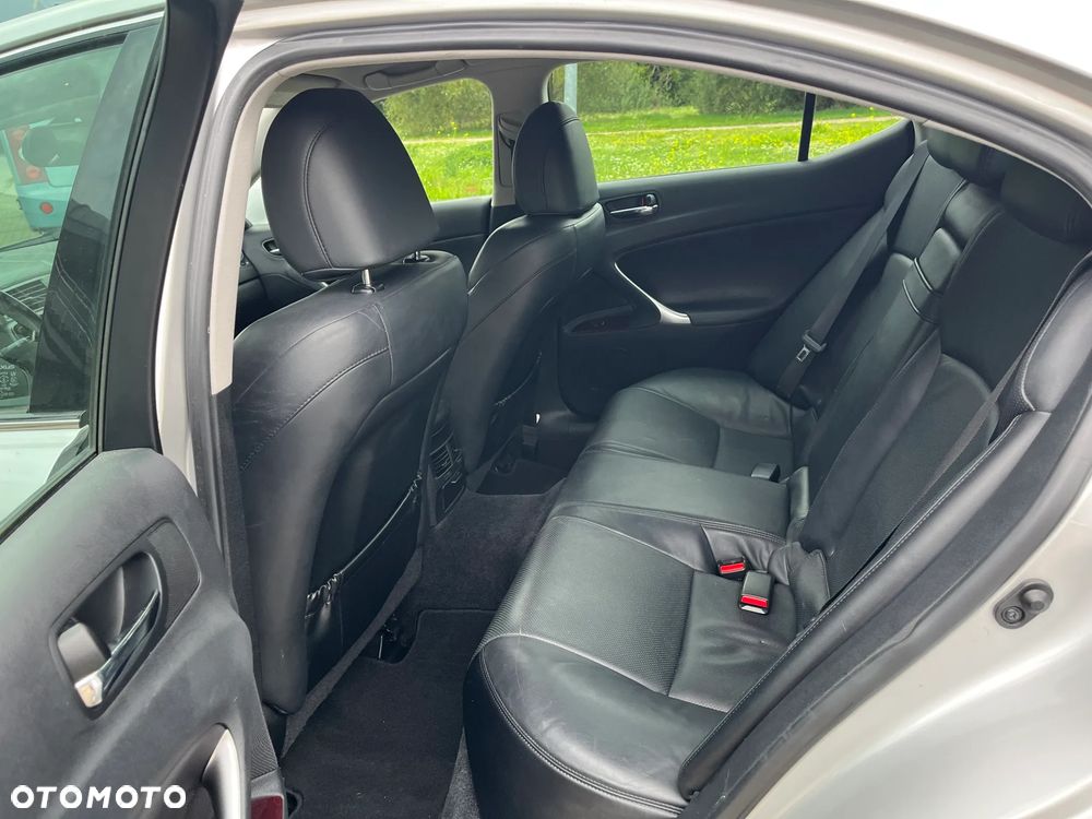 Lexus IS 250 Comfort - 10