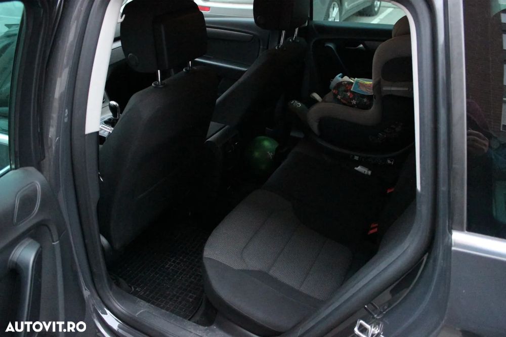 Volkswagen Passat 2.0 TDI DPF Blue TDI DSG Comfortline - 8