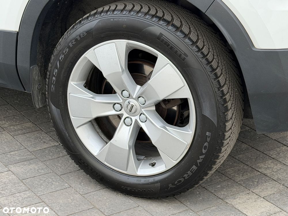 Volvo XC 40 B4 B DKG Momentum Pro - 13