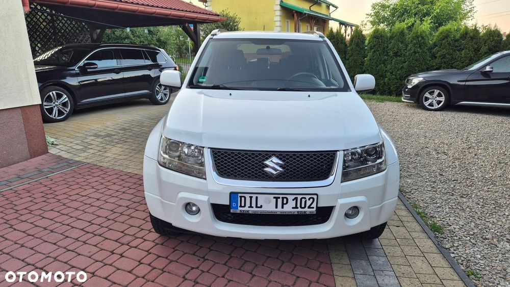 Suzuki Grand Vitara 2.0 Comfort - 4