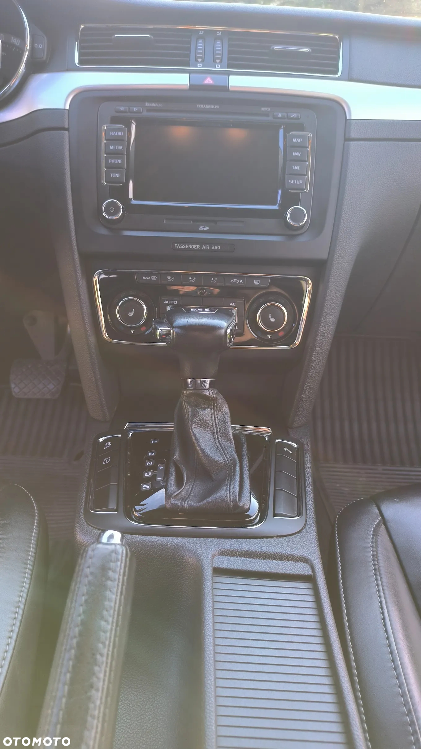 Skoda Superb 2.0 TDI Elegance DSG - 15