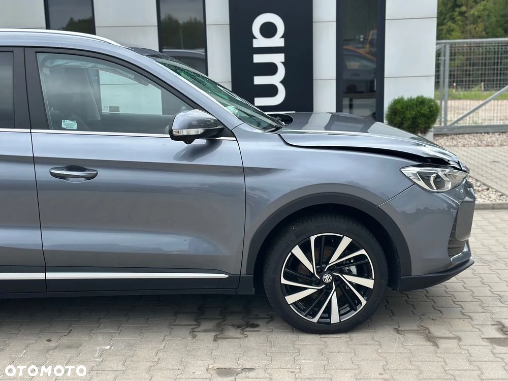 MG ZS - 4