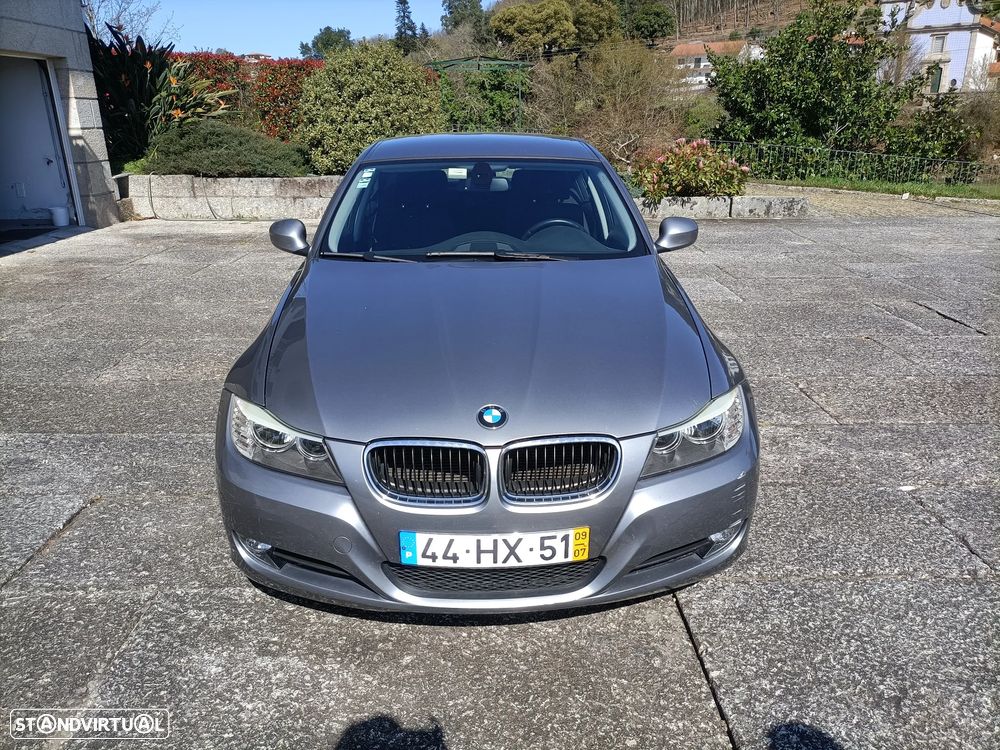 BMW 318 d - 3