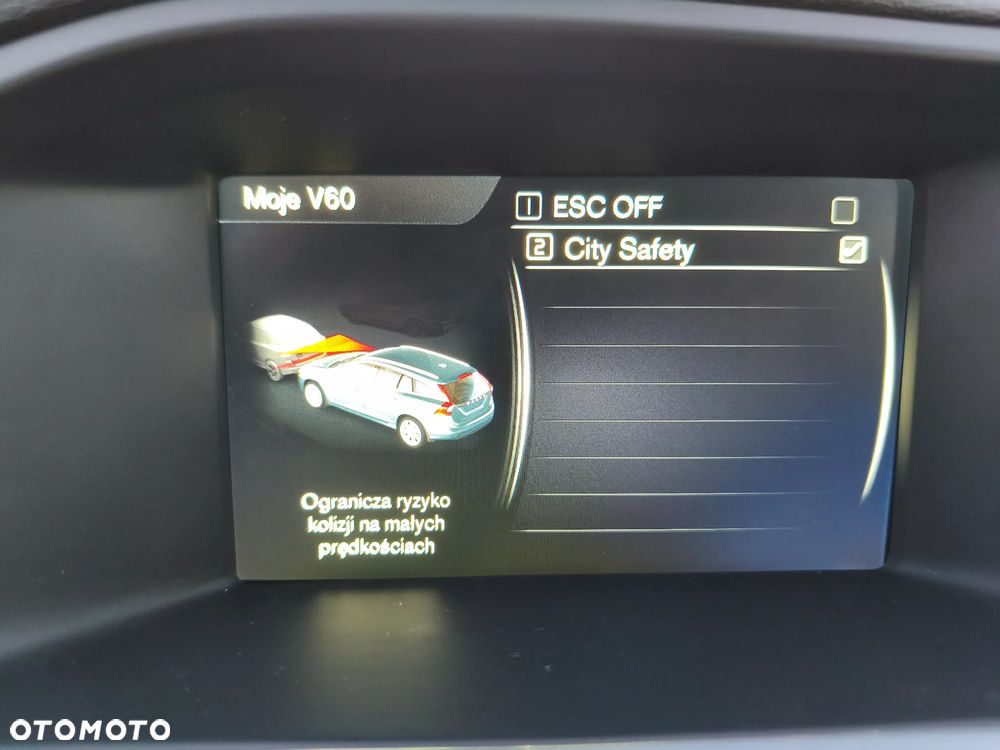 Volvo V60 D2 Kinetic - 24