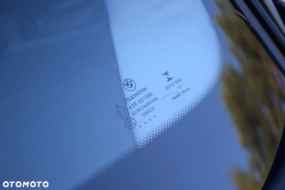 BMW Seria 1 - 16