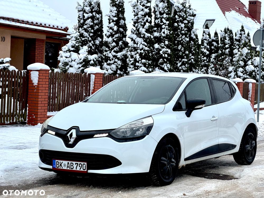 Renault Clio - 19