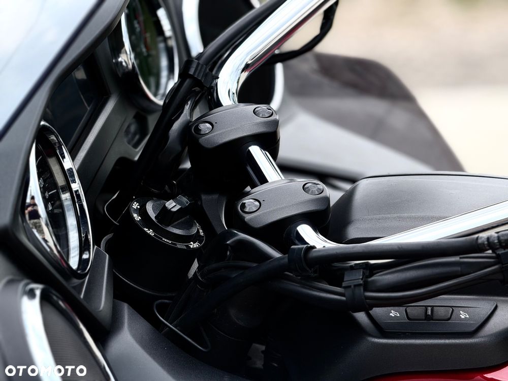 Yamaha Venture - 11