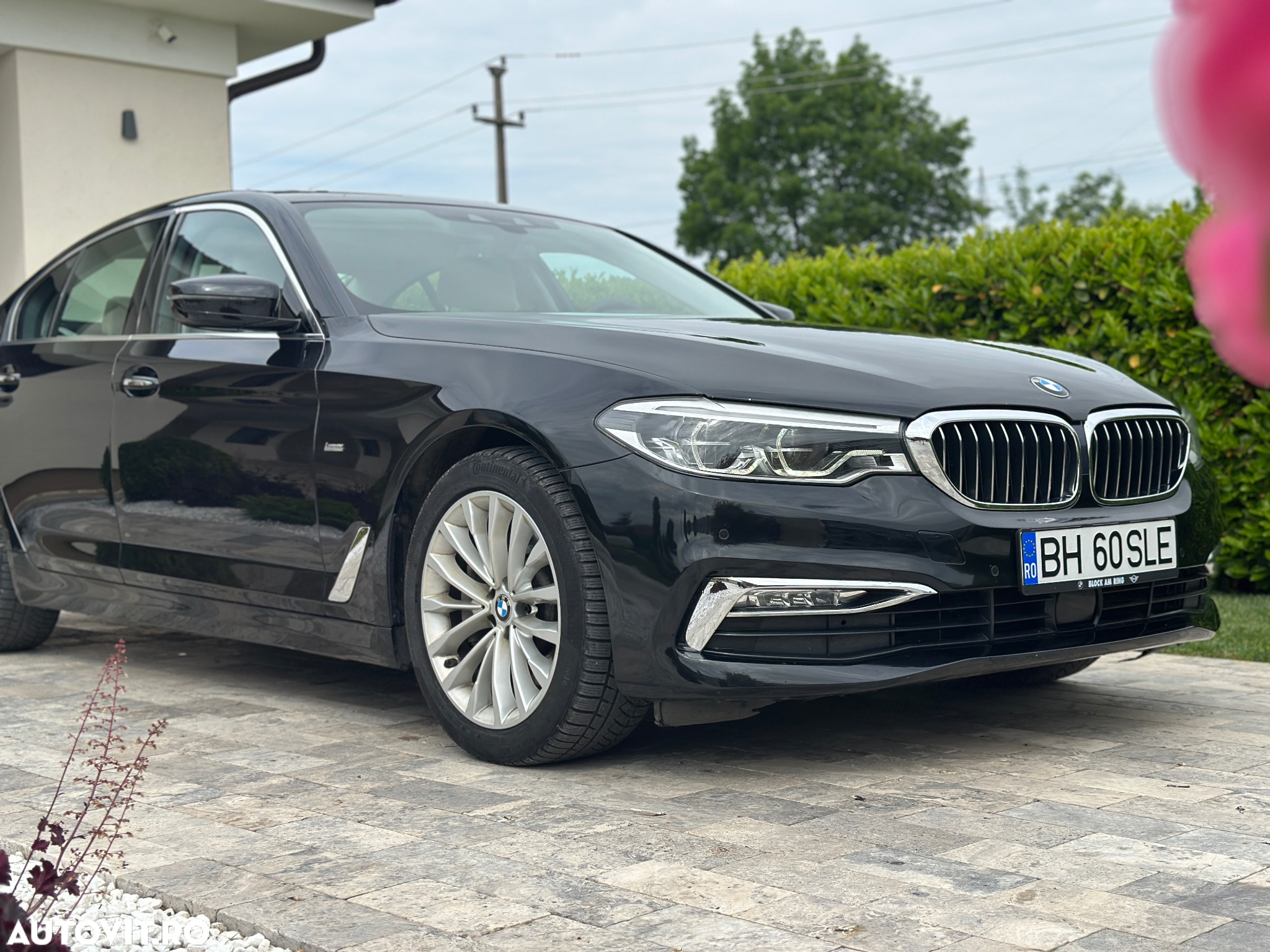 BMW Seria 5 530d xDrive AT - 28