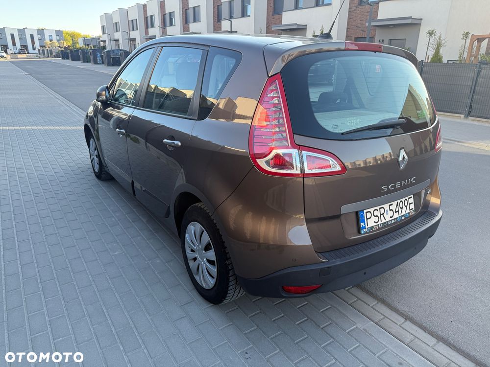 Renault Scenic 1.5dCi TomTom Edition - 4