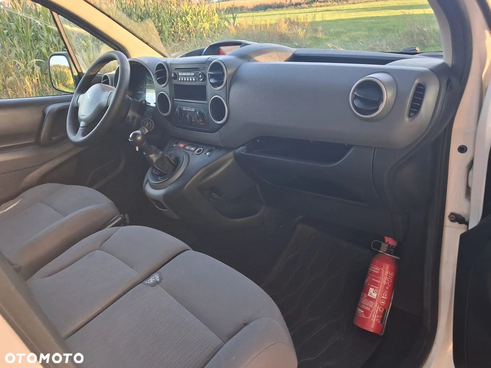 Peugeot PARTNER - 11