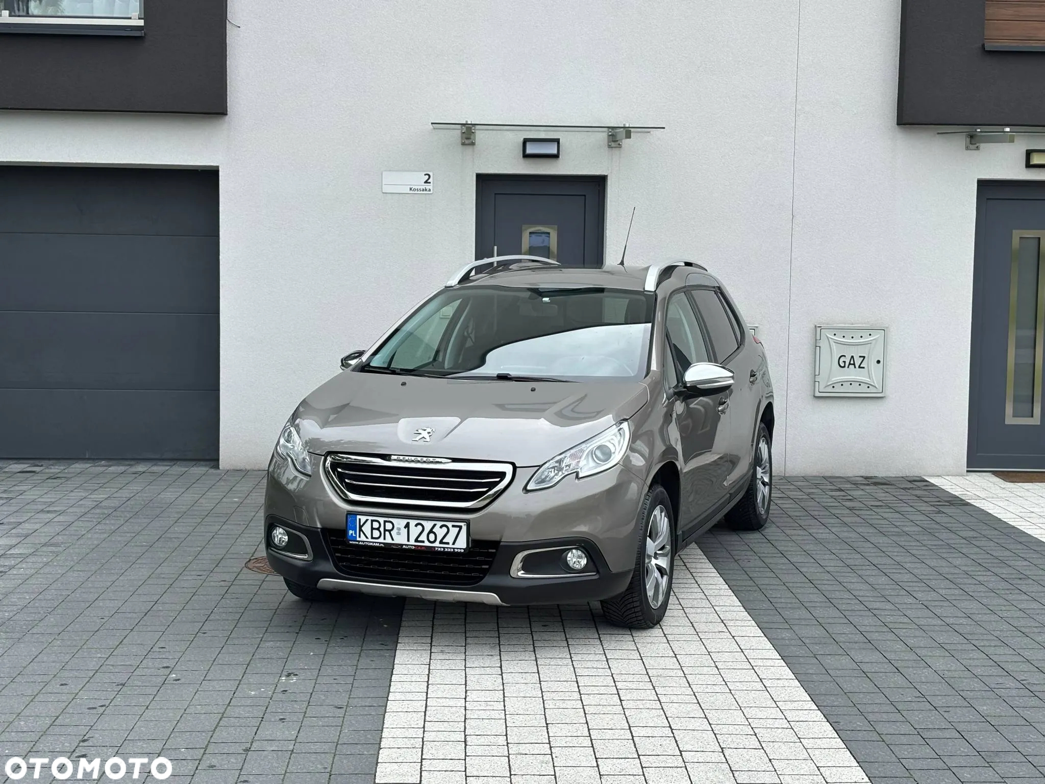 Peugeot 2008 1.6 BlueHDi Style - 8