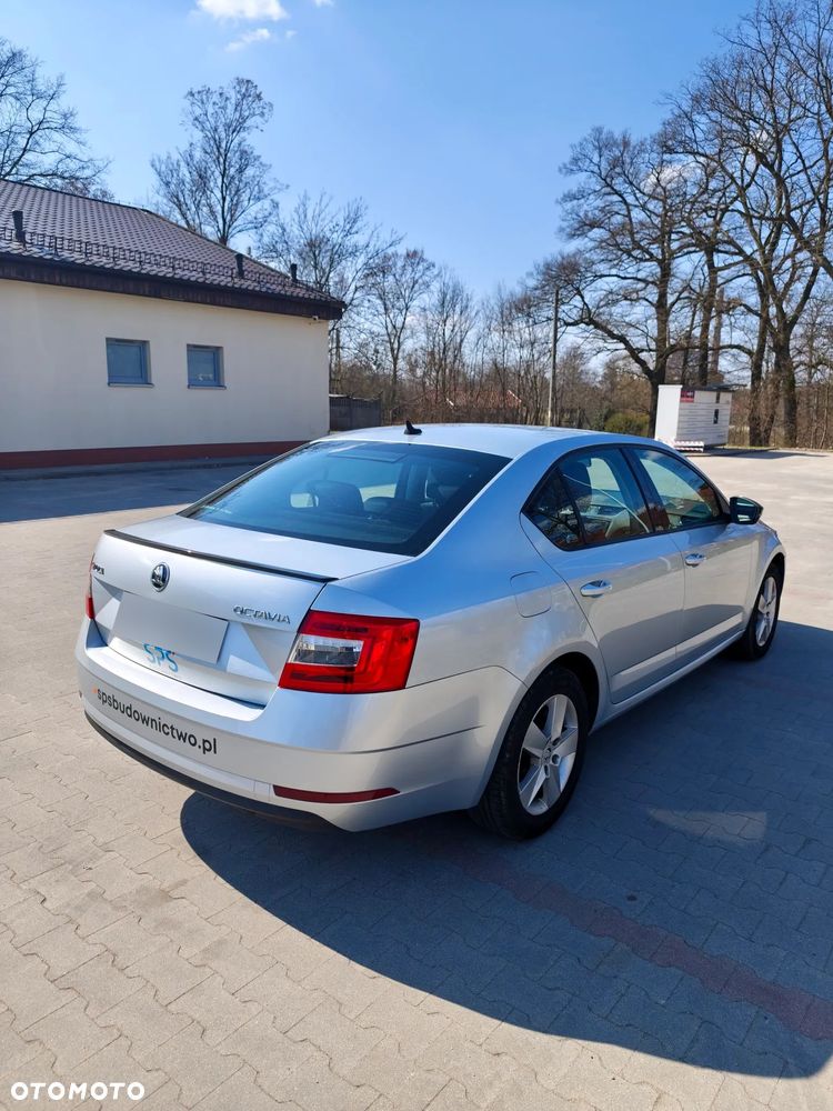 Skoda Octavia 1.5 TSI ACT Ambition - 6