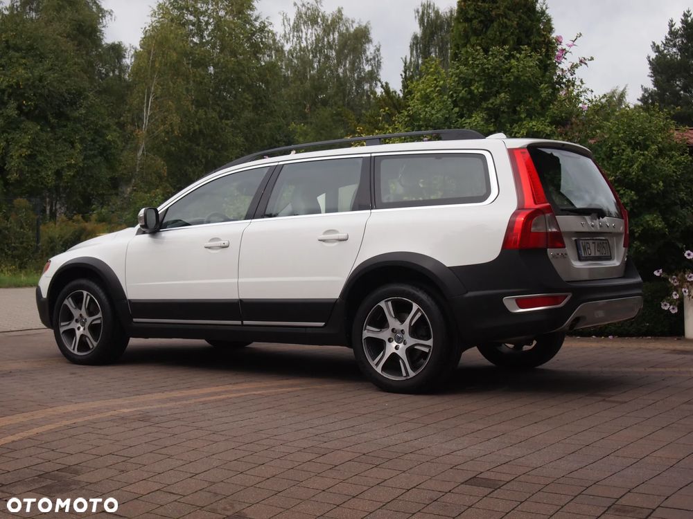 Volvo XC 70 D5 AWD Summum - 5