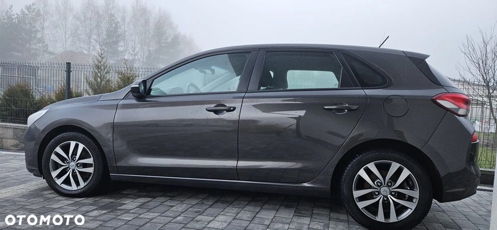 Hyundai i30 1.6 CRDi Comfort - 2