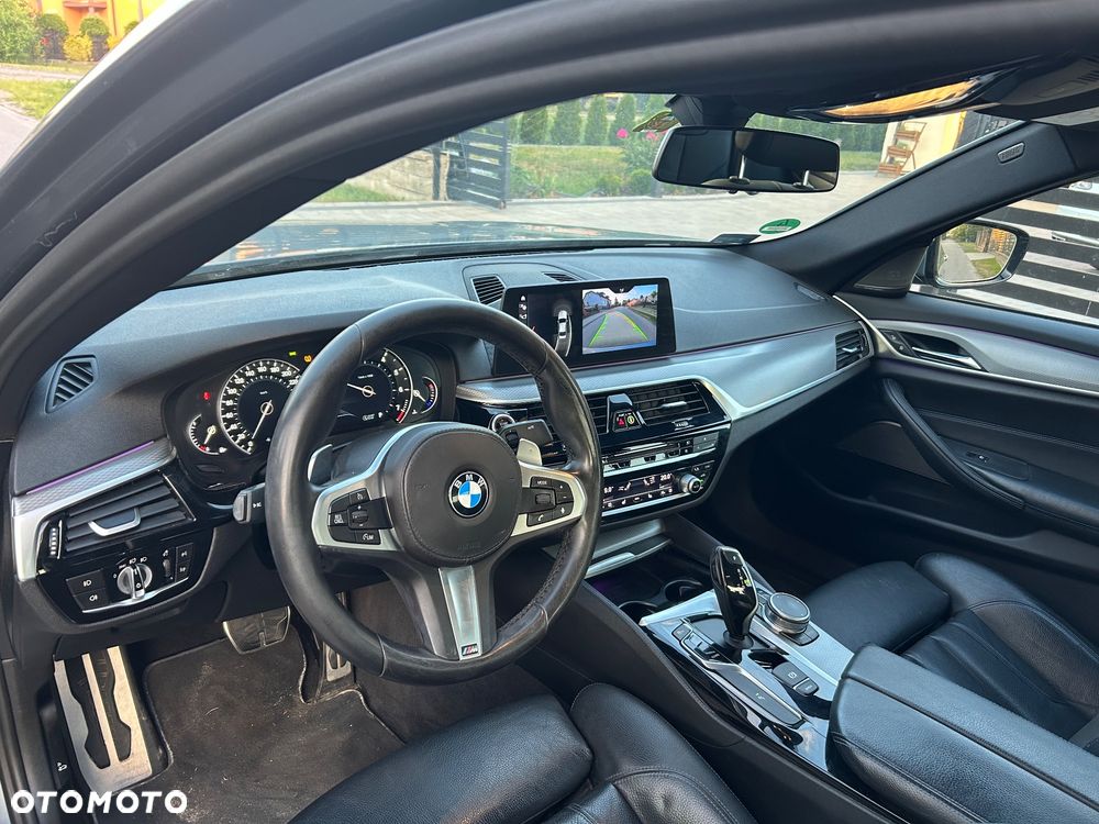BMW Seria 5 530i xDrive M Sport sport - 7
