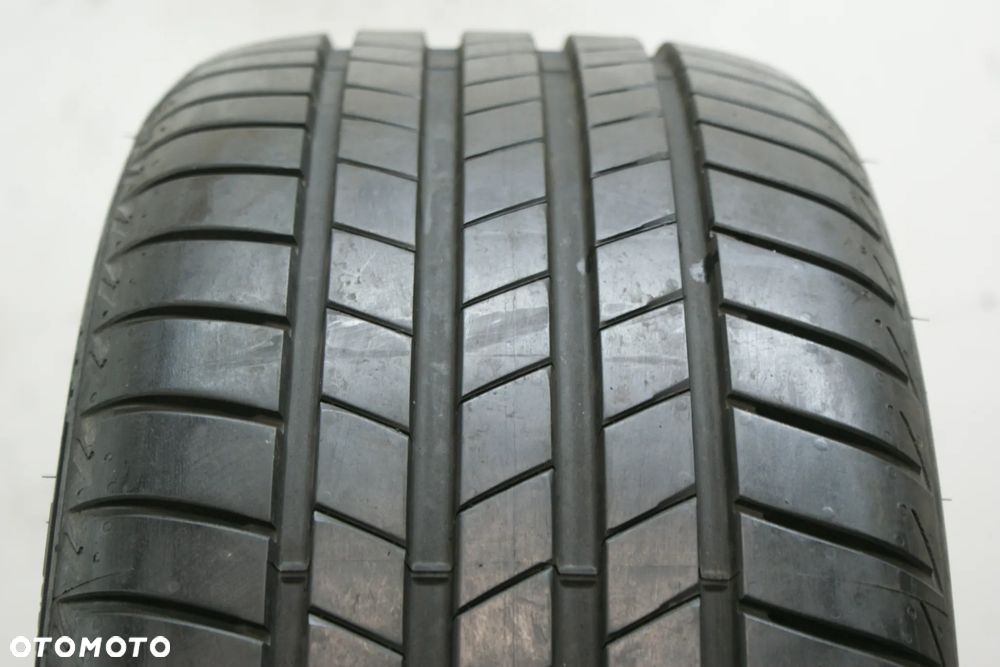 225/45R17 BRIDGESTONE TURANZA T005 , 7mm 2021r B357 - 1