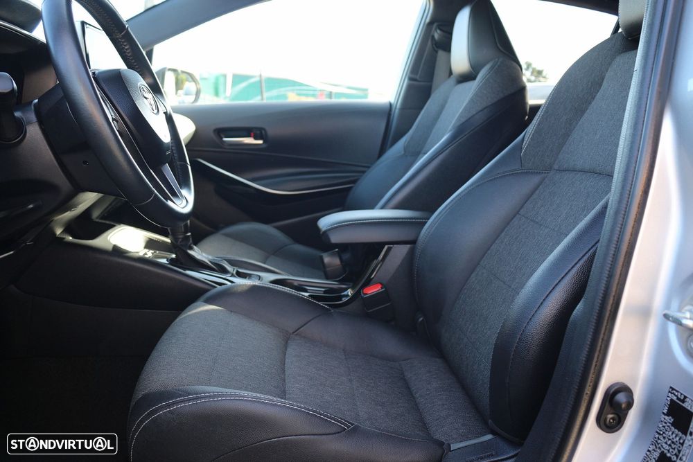 Toyota Corolla 1.8 Hybrid Comfort+P.Sport - 32