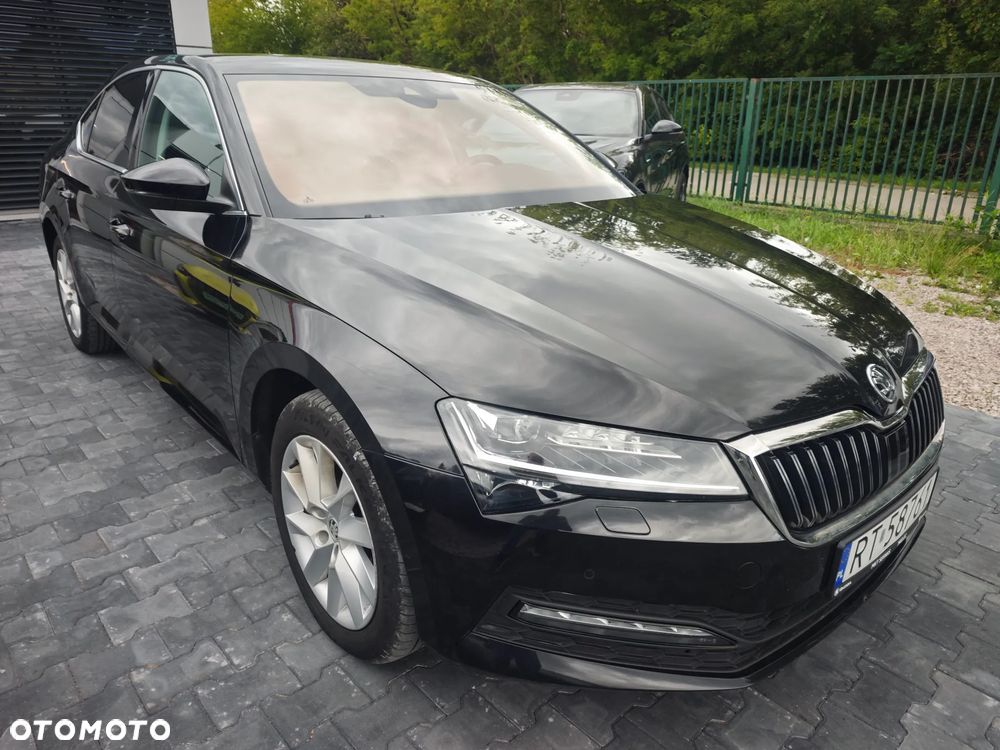 Skoda Superb 2.0 TDI SCR 4x4 Ambition DSG - 2