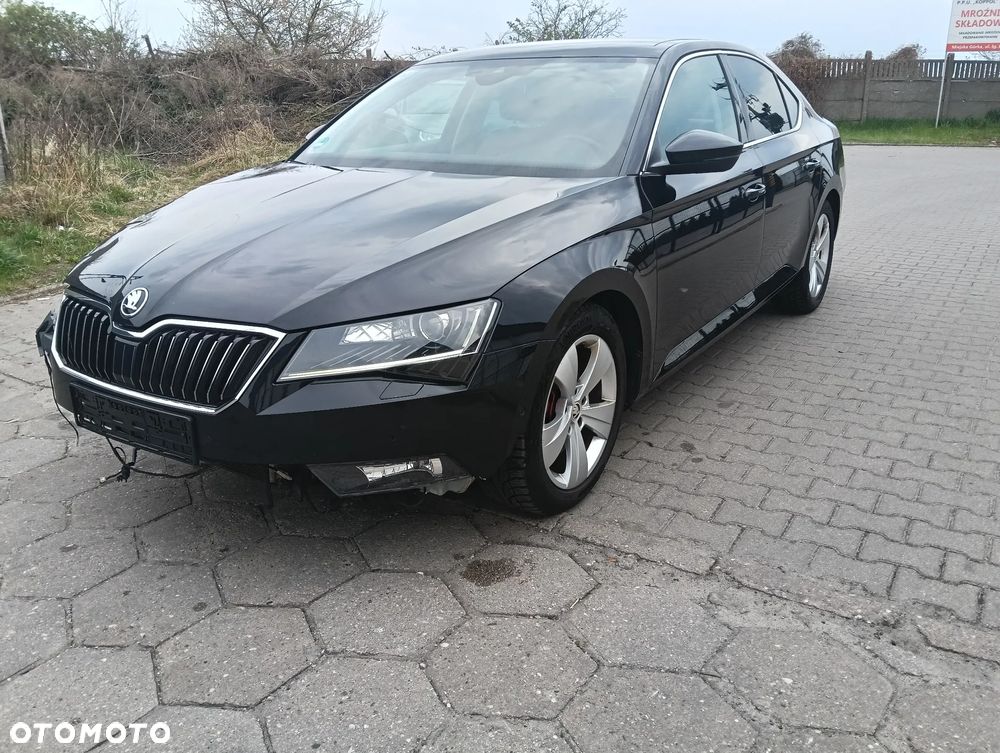 Skoda Superb 2.0 TDI DSG L&K - 1