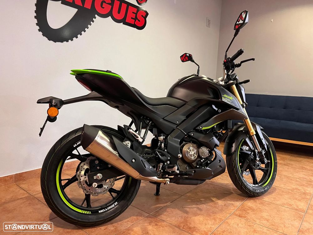 QJ Motor SRK 125S - BAIXA DE PREÇO - 3