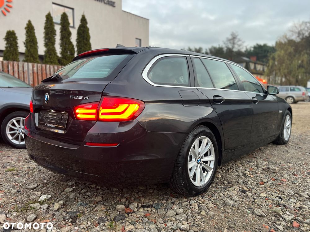 BMW Seria 5 525d - 6