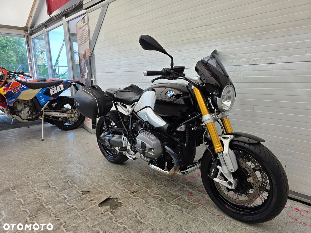 BMW R - 7