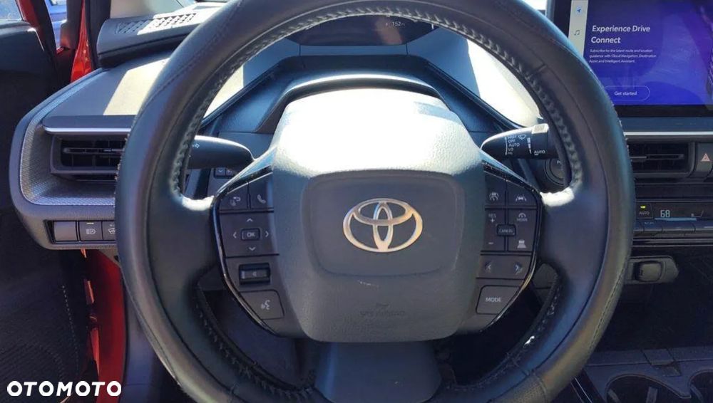 Toyota Prius Hybrid Executive - 12