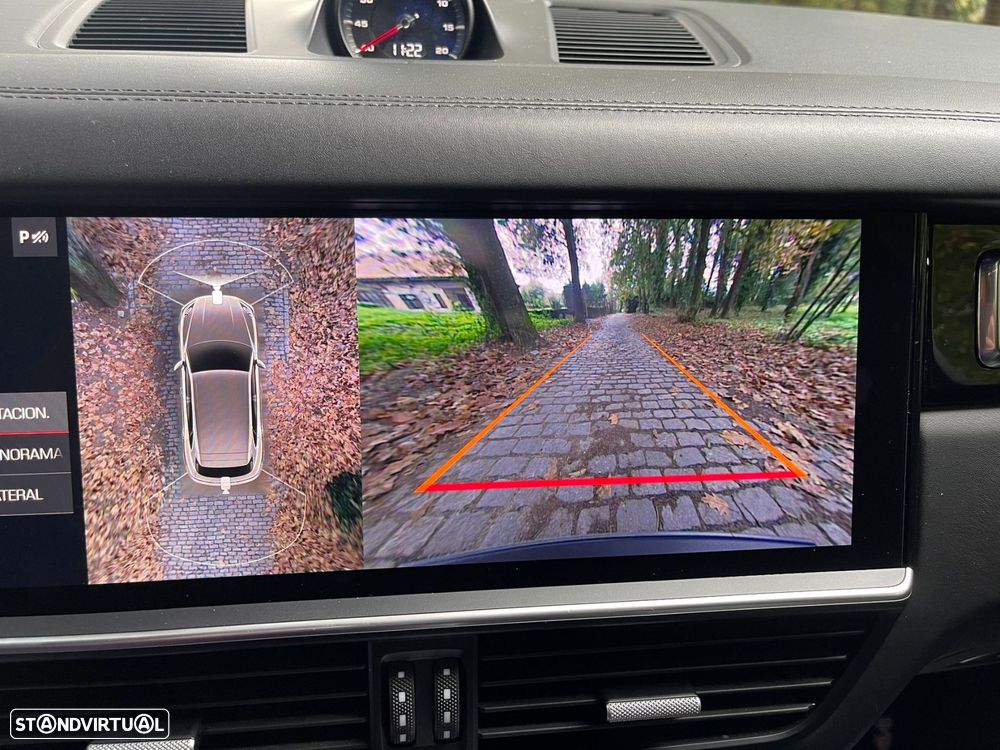 Porsche Cayenne Turbo - 24