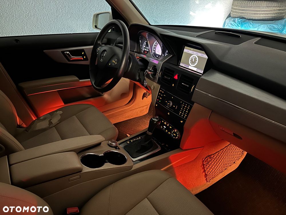 Mercedes-Benz GLK - 39