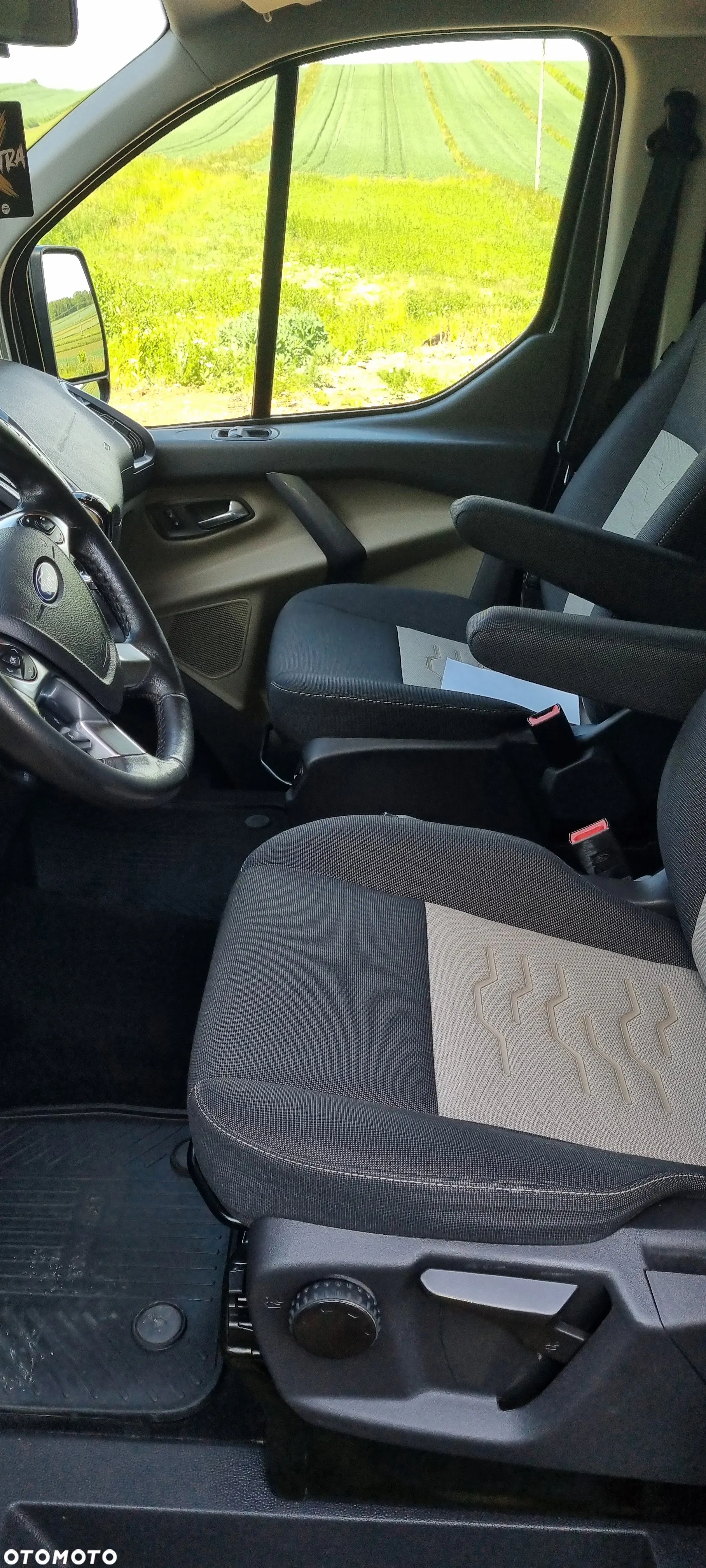 Ford Tourneo Custom 2.0 TDCi L2 Titanium - 14