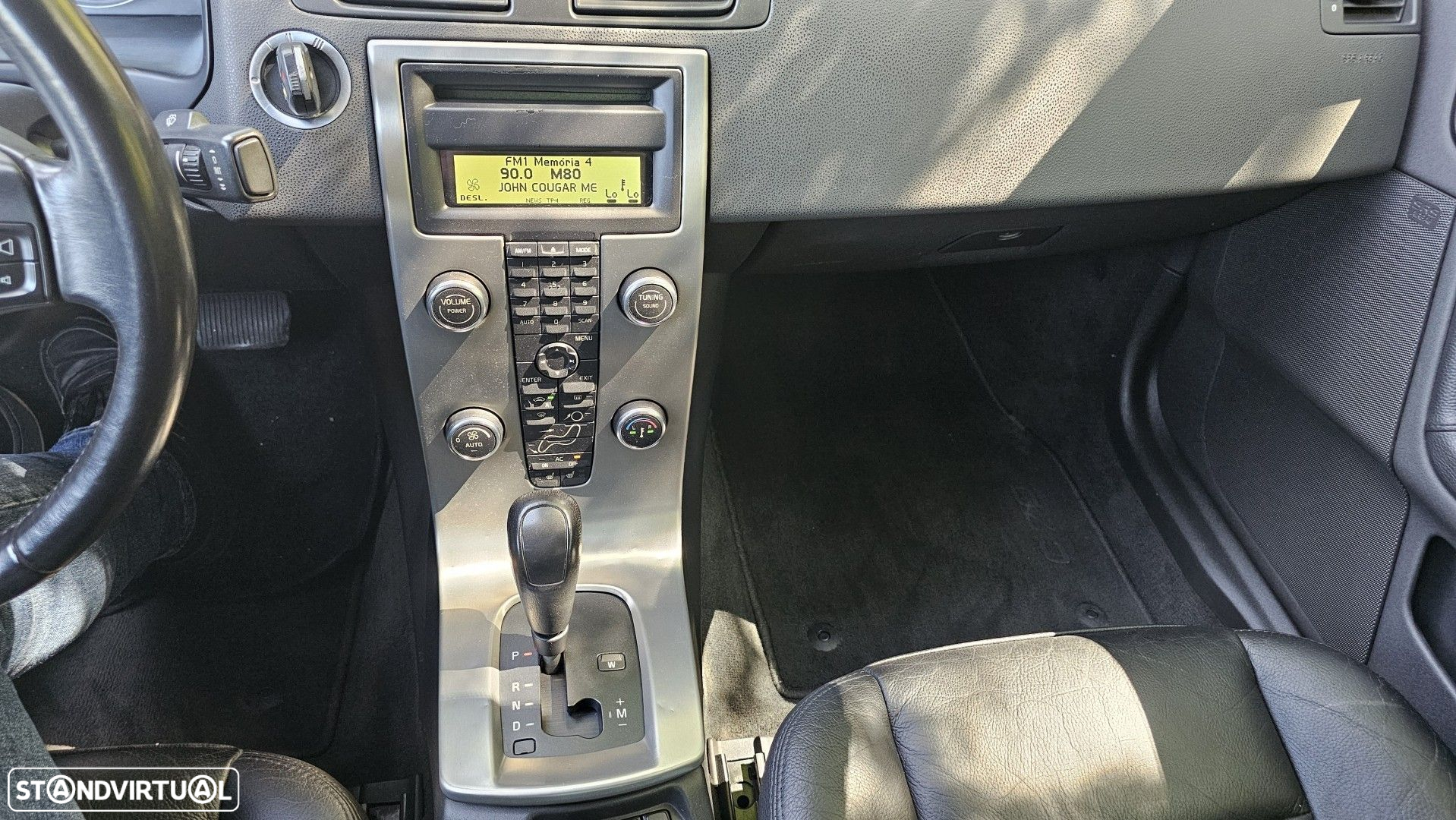 Volvo C70 2.4 D5 Summum Geartronic - 12