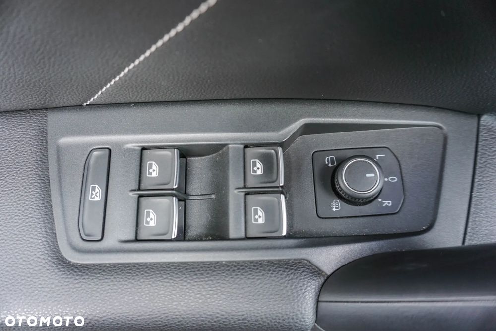 Volkswagen Tiguan 2.0 TDI SCR 4Mot R-Line DSG - 26