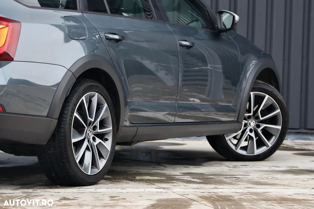 Skoda Octavia 2.0 TDI 4x4 DSG Scout - 13