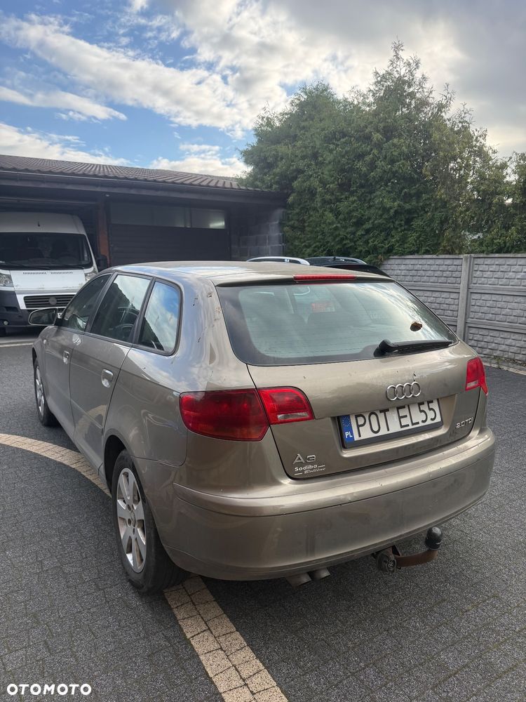 Audi A3 Sportback 2.0 TDI Attraction - 4