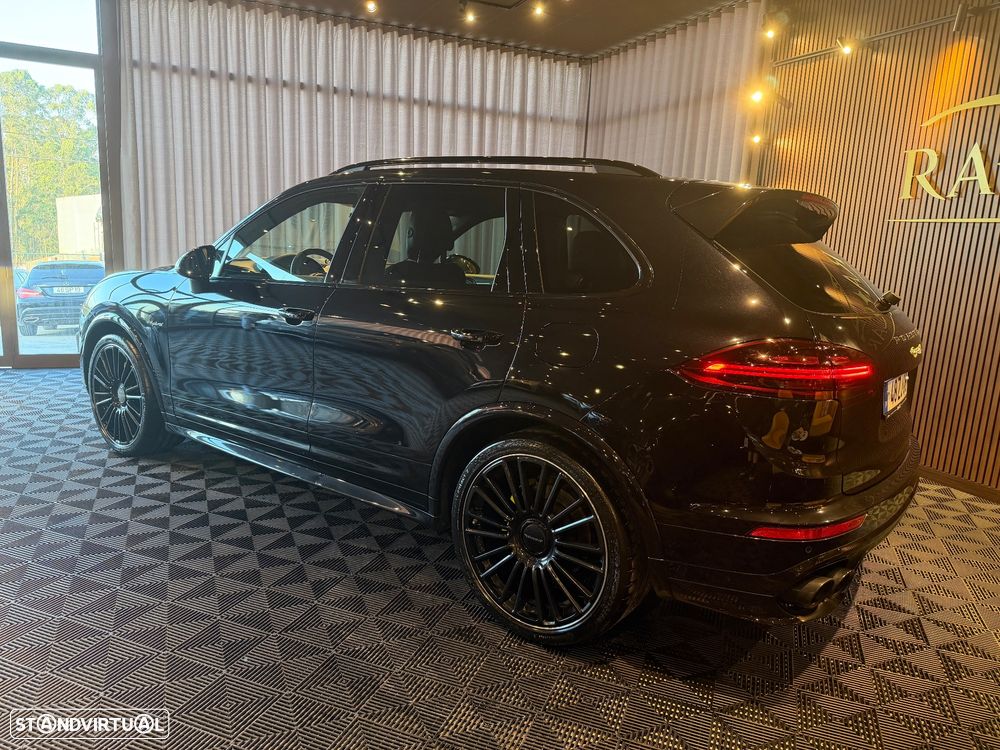 Porsche Cayenne S E-Hybrid Platinum Edition - 5