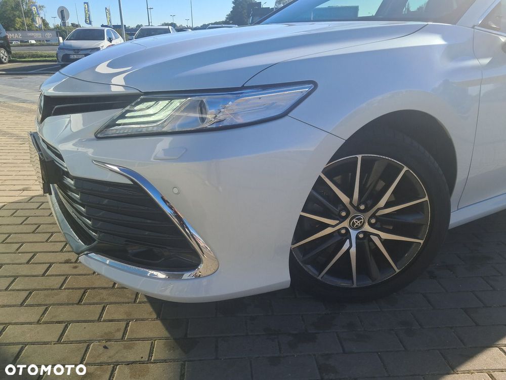 Toyota Camry 2.5 Hybrid Executive CVT - 15