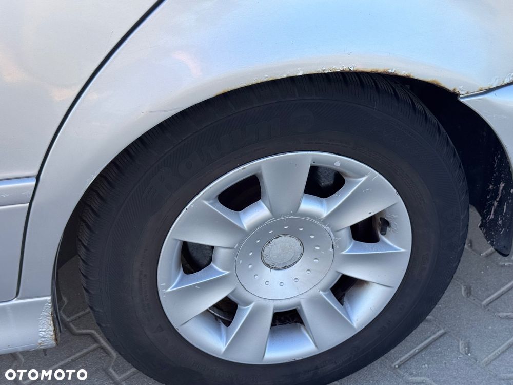 BMW Seria 5 520d - 5