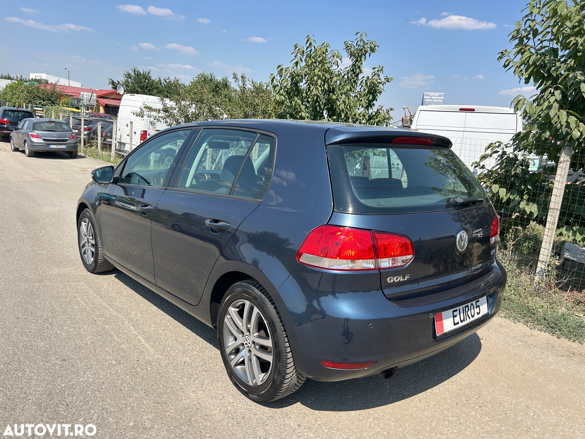 Volkswagen Golf 1.2 TSI BlueMotion Technology Team - 5