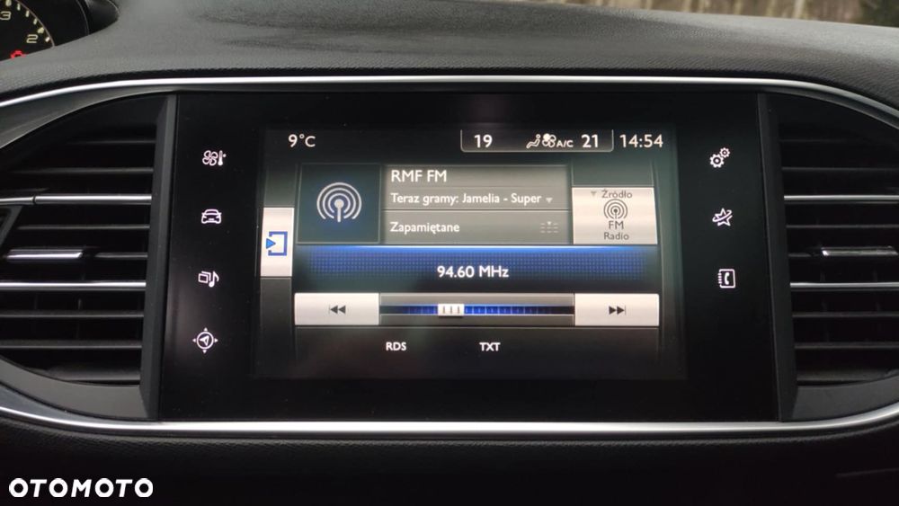 Peugeot 308 1.2 PureTech Allure S&S - 8