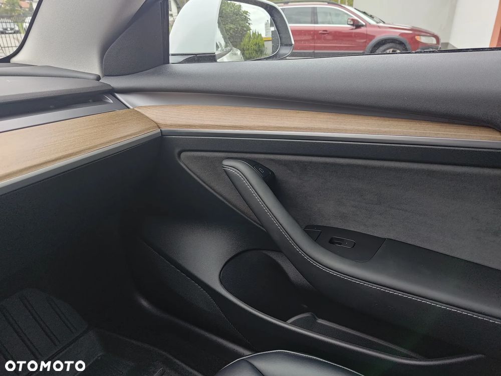 Tesla Model 3 Allradantrieb Dual Motor Performance - 36