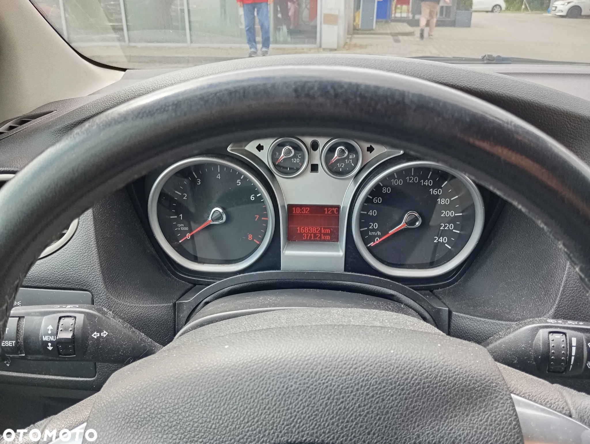 Ford Focus 1.6 Gold X - 11