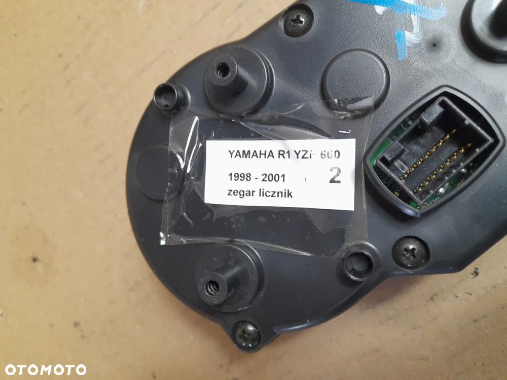 Yamaha YZF-R6 600 RJ03 (1999 - 2000) licznik zegary - 3